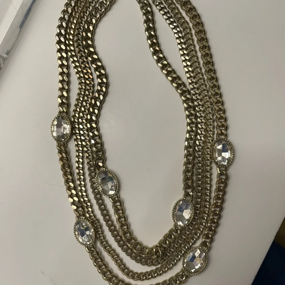 4 Layer Necklace - Costume Jewelry - Picture 3 of 3
